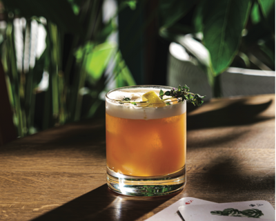 🍸 Sunset Sour – A Taste of Summer in Bloom